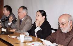 Ponentes coincidieron en la necesidad de debatir las ideas en torno a la transformación universitaria