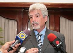 Bernardo Méndez, Vicerrector Administrativo UCV