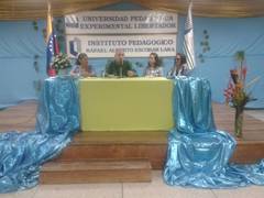 Ponencia breve de Mario Amengual, que trató del sentido poético.