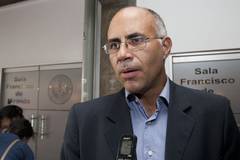 Esteban Oria, de Fundación Alianza de Tecnologías para el Desarrollo y Noraima Castillo. Sector Educativo Movistar, respectivamente