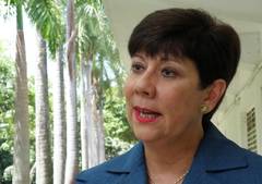 Rectora de la UCV y Presidenta de la AVERU, Cecilia García Arocha