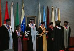 Autoridades reconocieron labor de profesores de distintas facultades